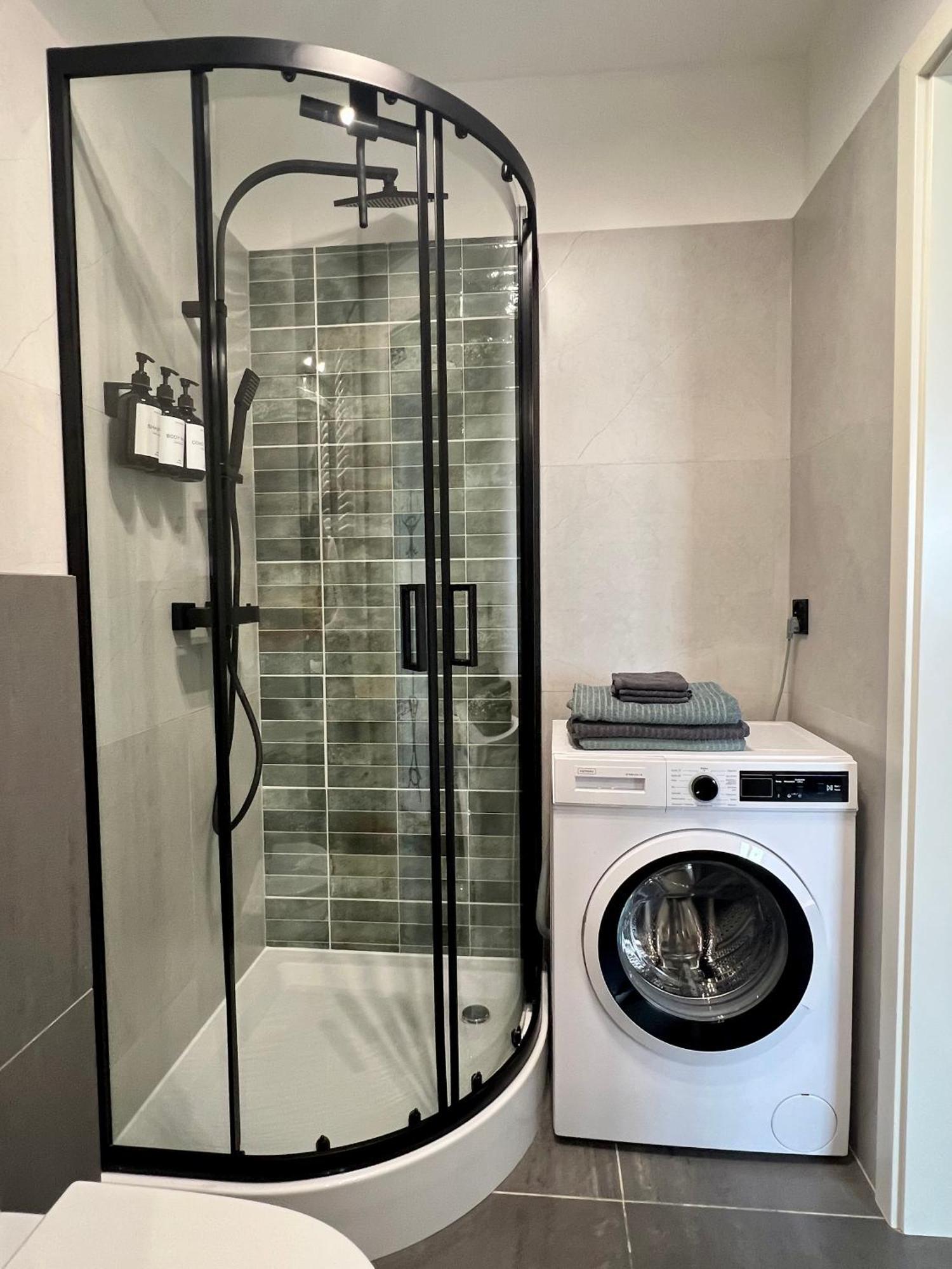 Apartament Przytulny 5 - Las, Self Check In, Dworzec Pkp Rzeszow Luaran gambar