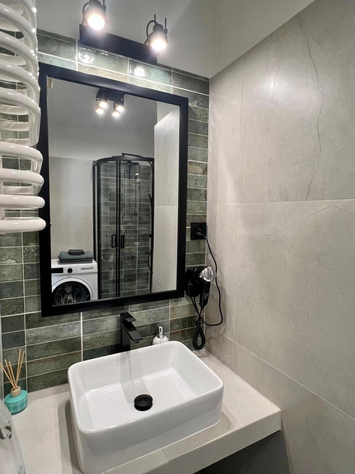 Apartament Przytulny 5 - Las, Self Check In, Dworzec Pkp Rzeszow Luaran gambar